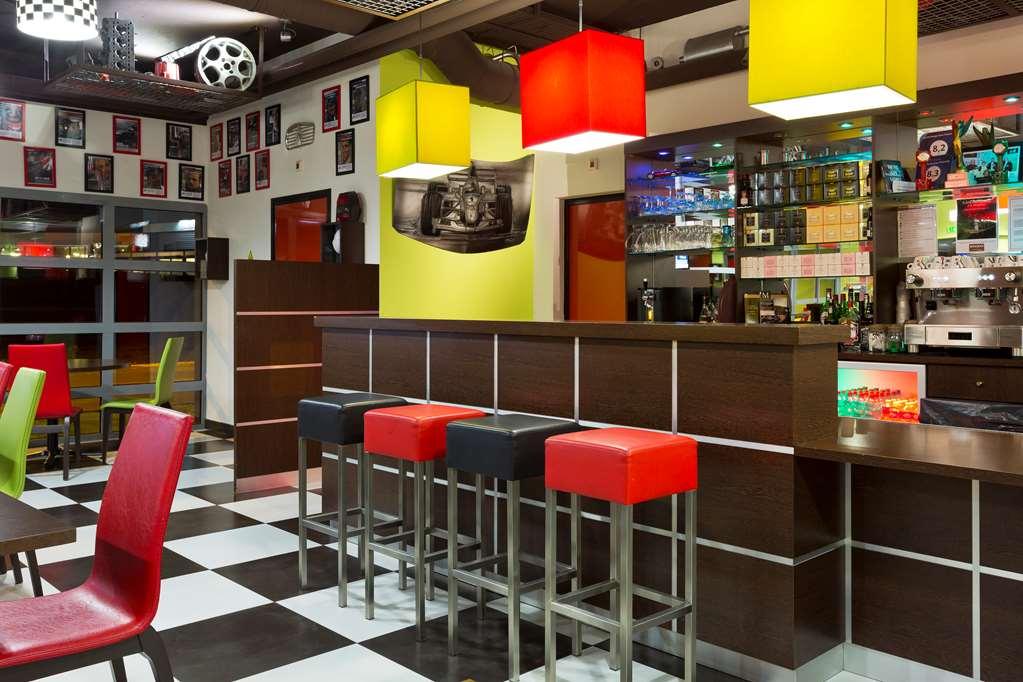 Hotel Enzo By Kyriad Direct