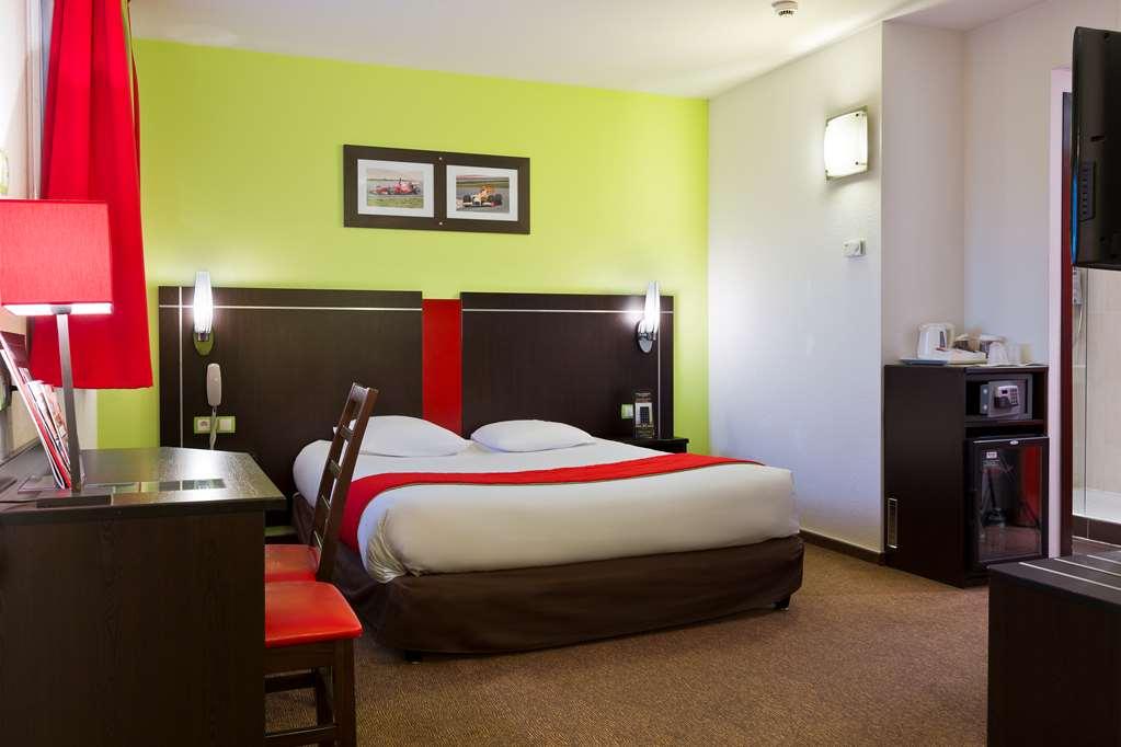 Hotel Enzo By Kyriad Direct 3*
